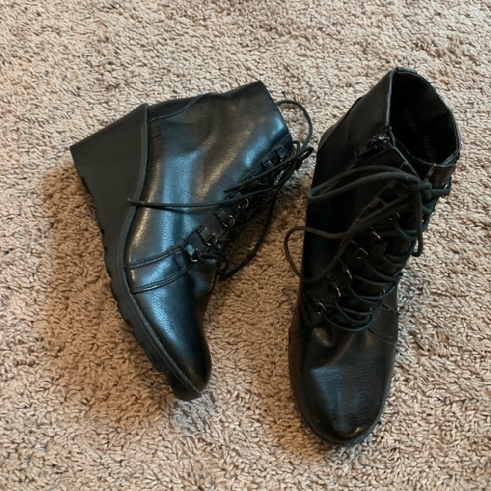 Route 66 Faux Leather Lace Up Ankle Boots Bootie Wedge Platform Black Size 10